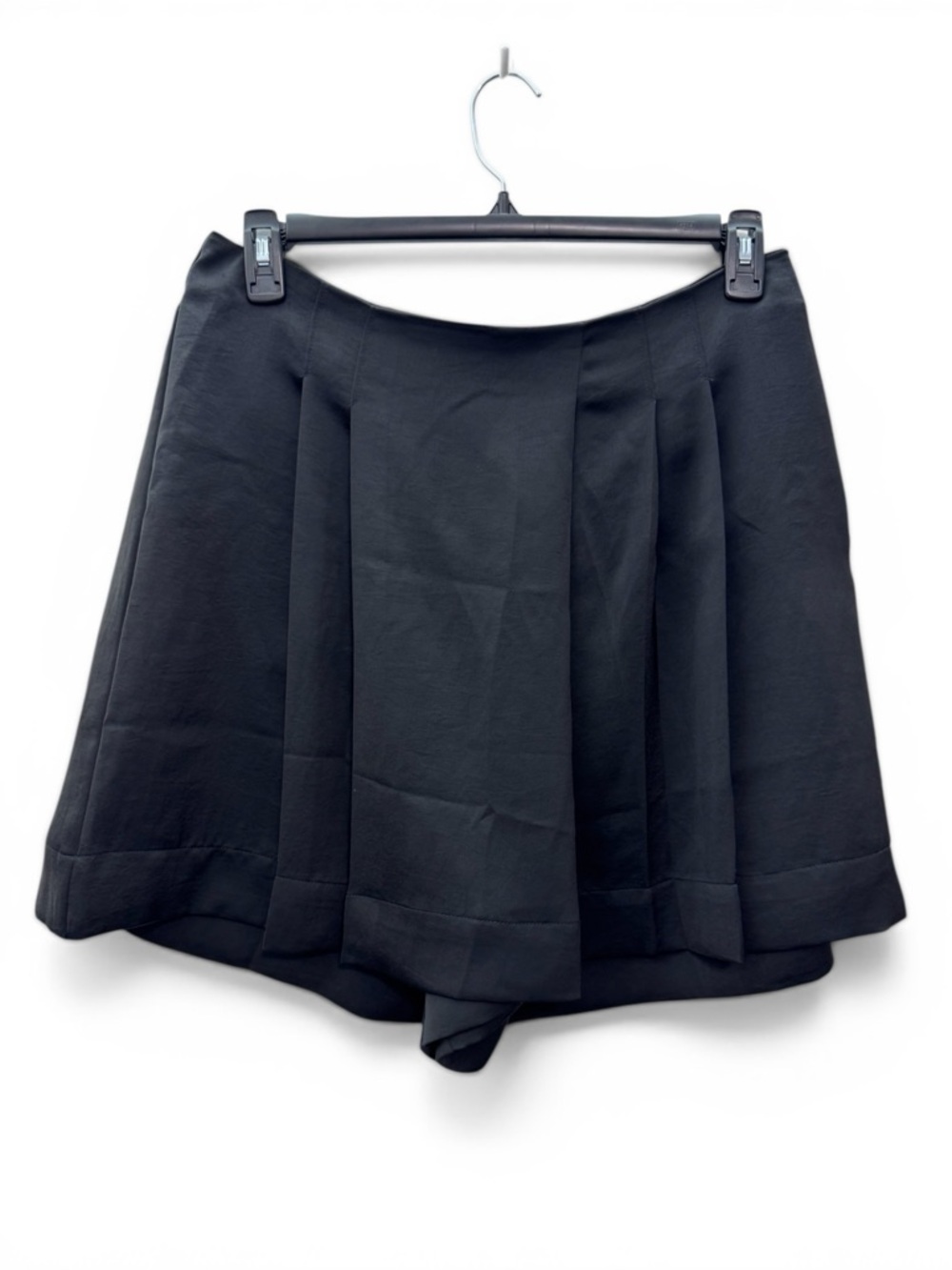 BANANA REPULIC Black Pleated SHORTS